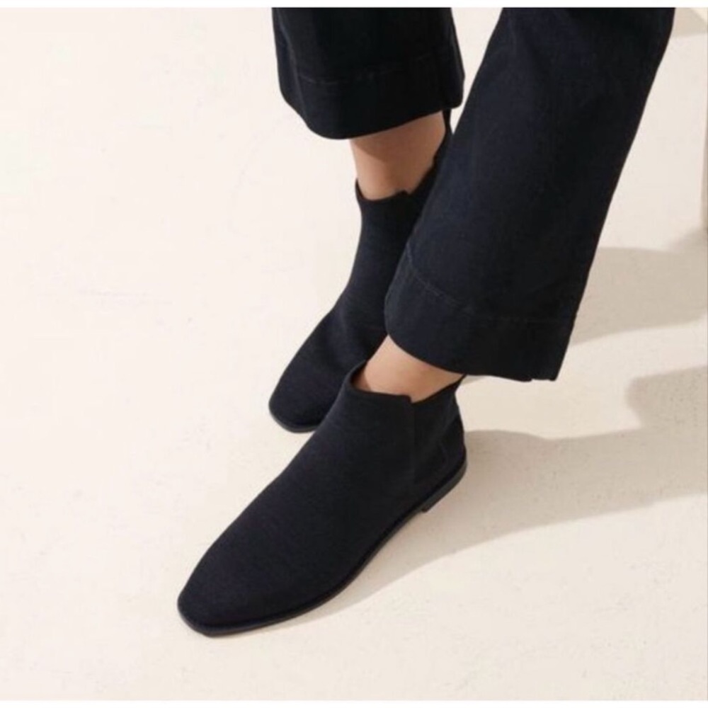 Rothy’s Merino Ankle Boot Onyx Black Square Toe 9